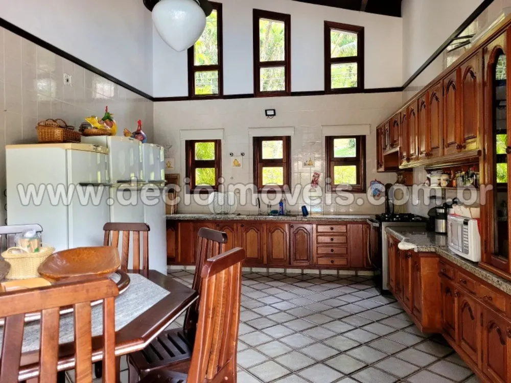 Sobrado, 7 quartos, 623 m² - Foto 4