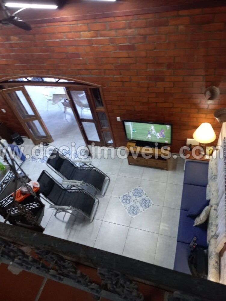 Casa à venda com 3 quartos, 250m² - Foto 8