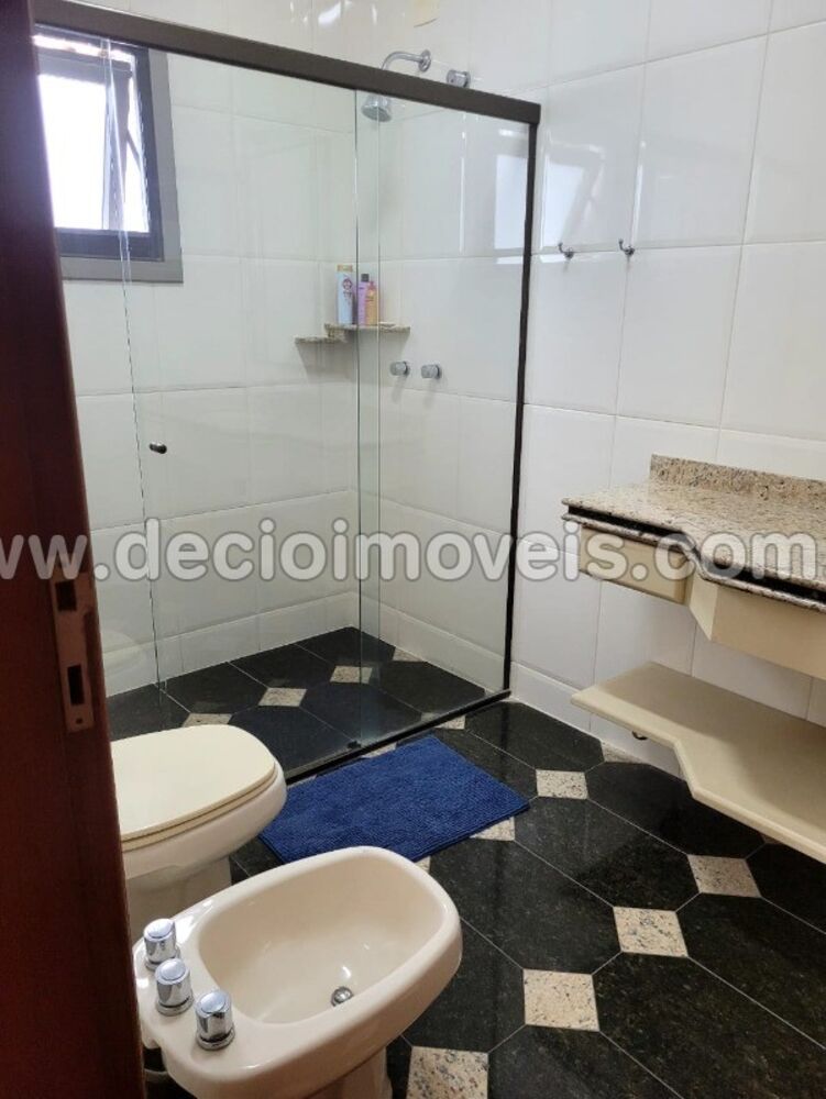 Sobrado, 4 quartos, 400 m² - Foto 1