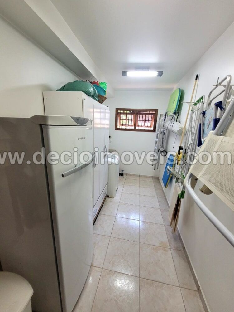 Sobrado à venda com 3 quartos, 276m² - Foto 9