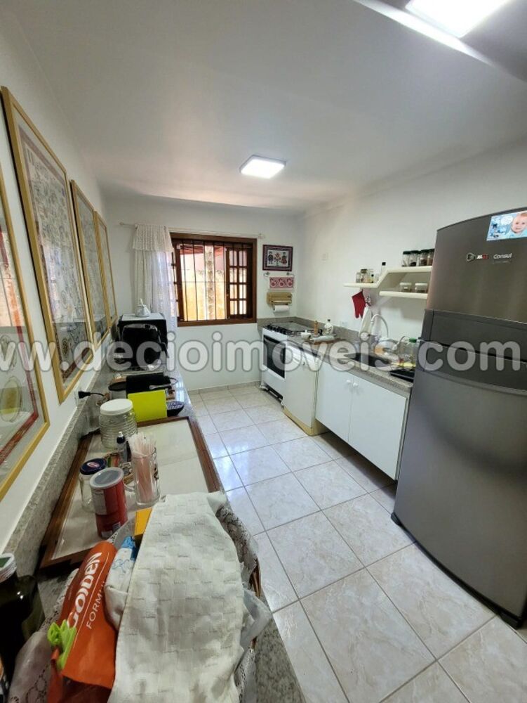 Sobrado à venda com 3 quartos, 276m² - Foto 8