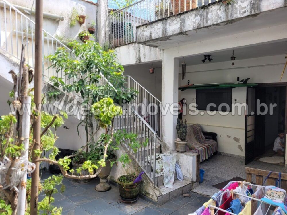 Sobrado à venda com 3 quartos, 224m² - Foto 11
