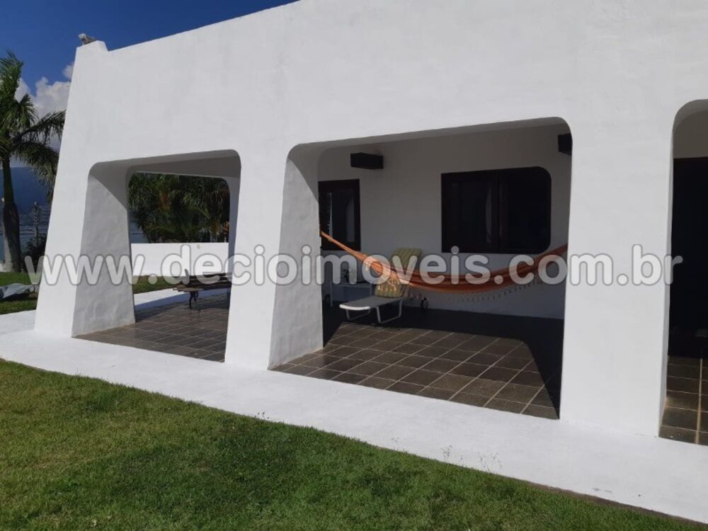 Casa, 4 quartos, 864 m² - Foto 1