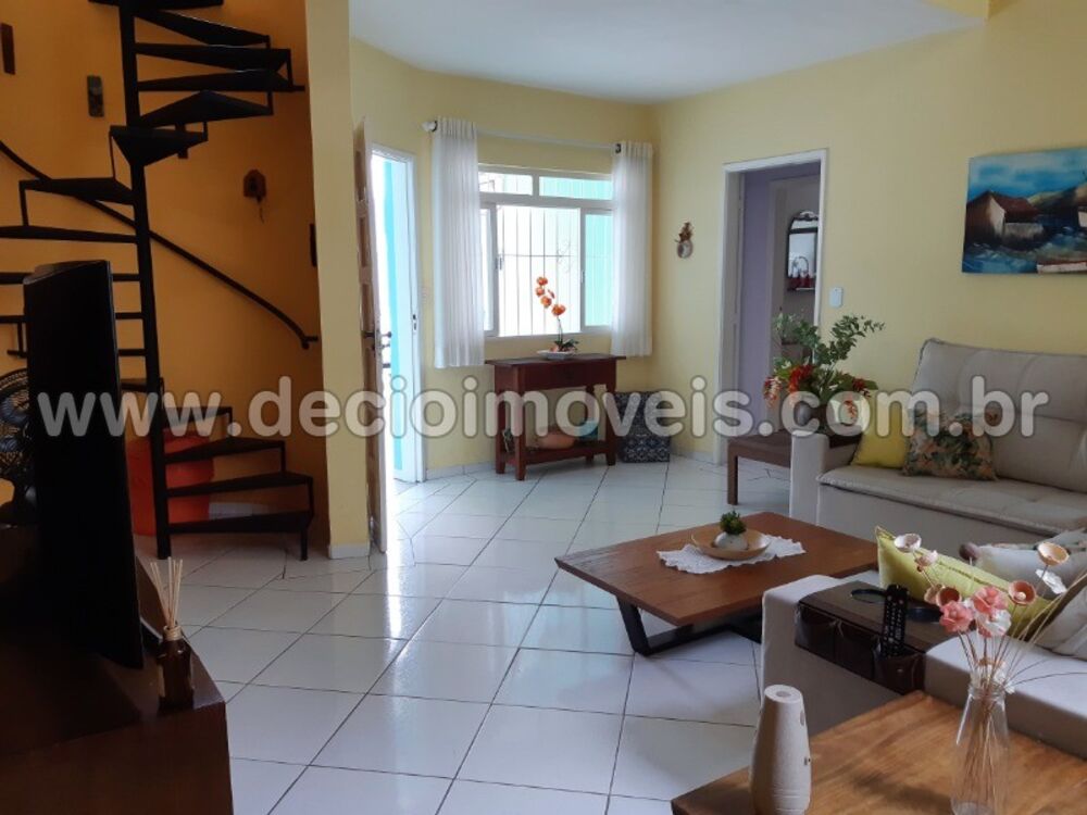 Casa à venda com 2 quartos, 177m² - Foto 7
