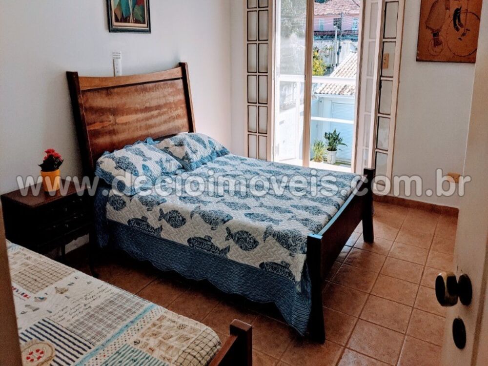 Sobrado, 5 quartos, 694 m² - Foto 1