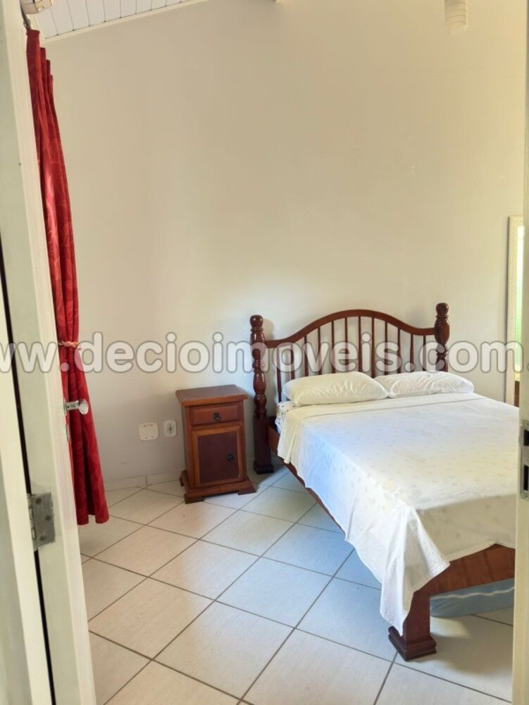 Sobrado à venda com 3 quartos, 117m² - Foto 1