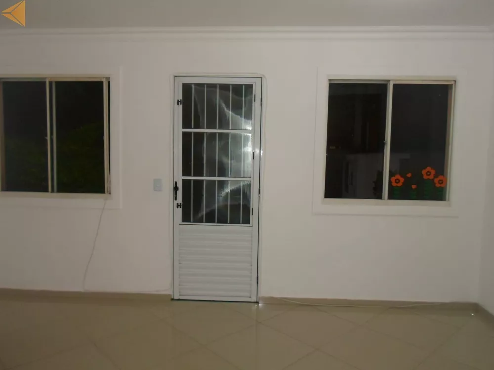 Casa, 3 quartos, 74 m² - Foto 4