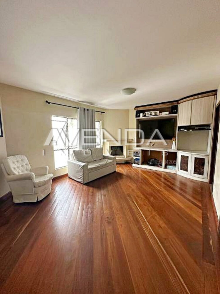 Sobrado à venda com 3 quartos, 320m² - Foto 2