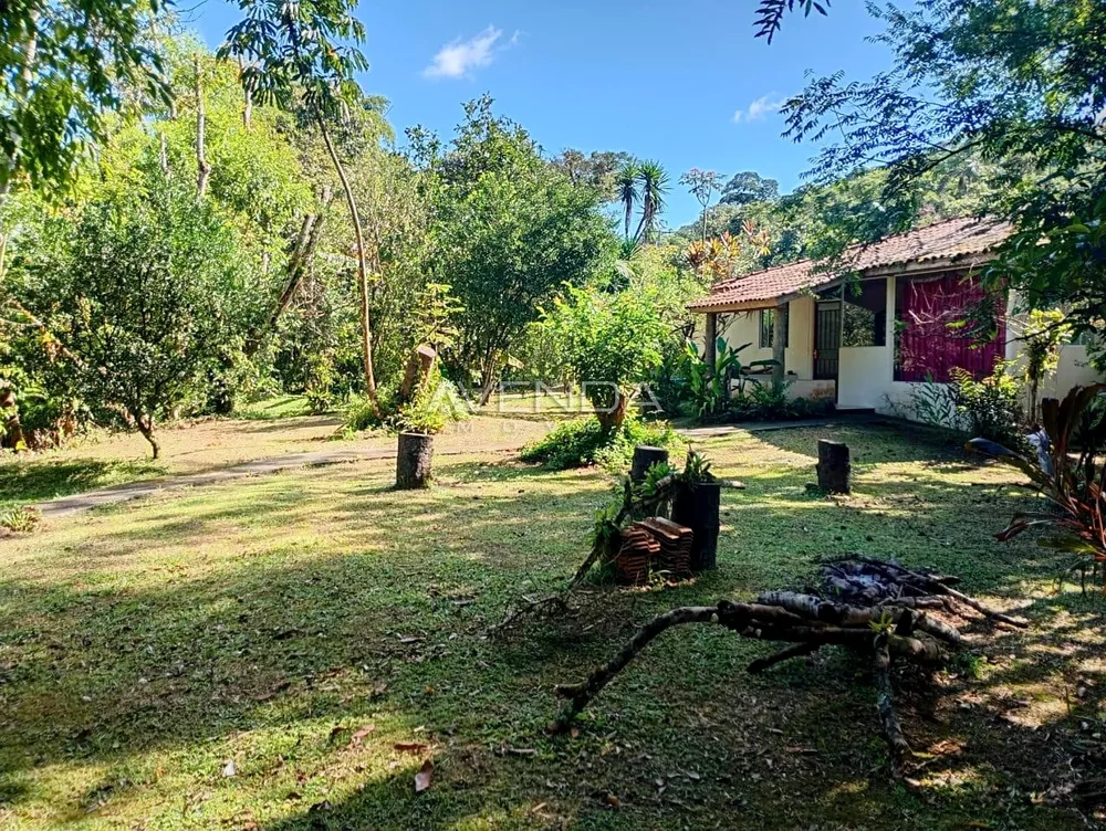 Fazenda à venda com 3 quartos, 2000m² - Foto 1