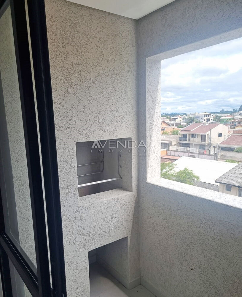 Apartamento à venda com 2 quartos, 68m² - Foto 3