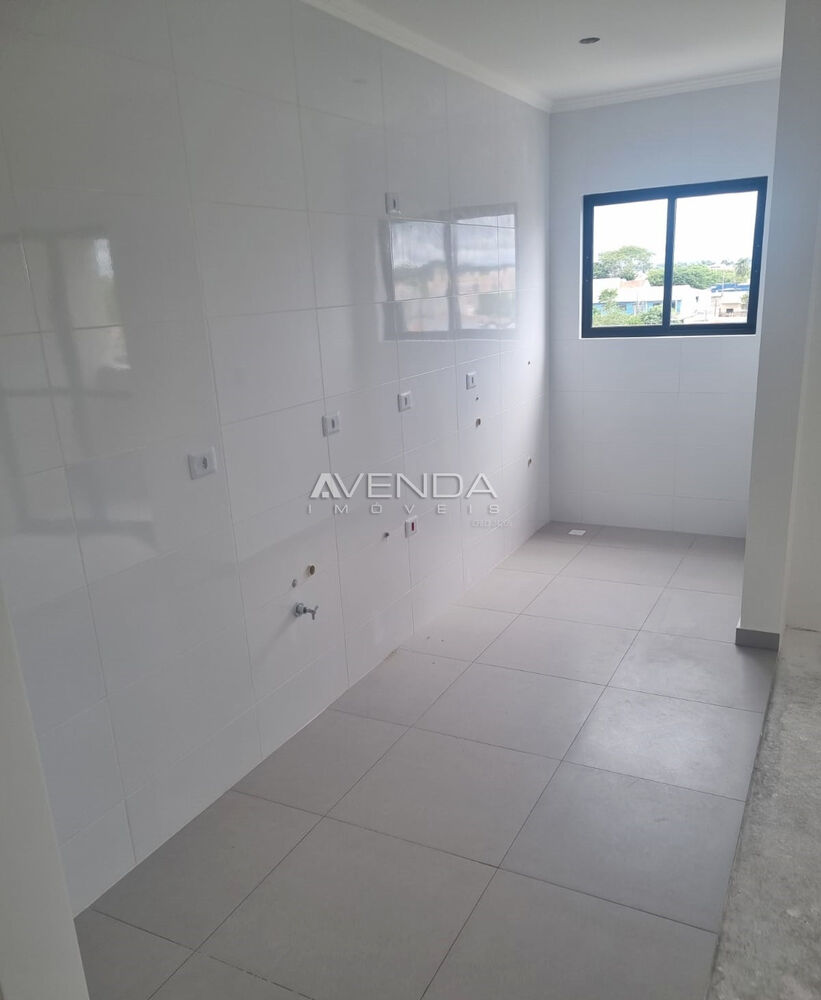 Apartamento à venda com 2 quartos, 68m² - Foto 2