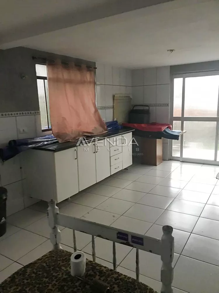 Casa à venda com 8 quartos, 430m² - Foto 12