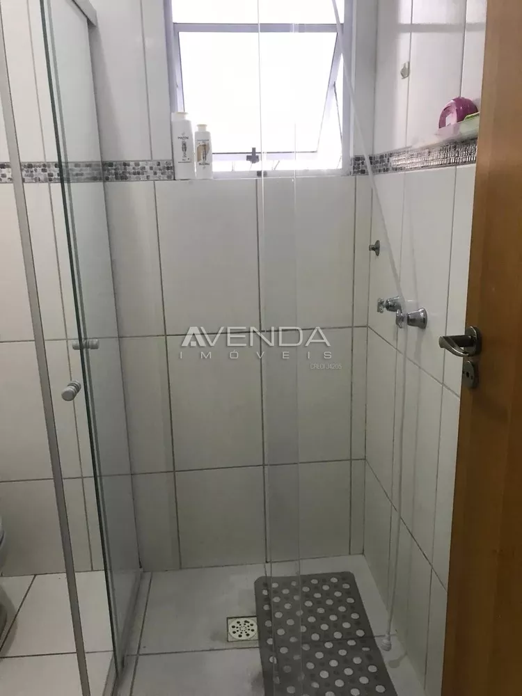 Casa à venda com 8 quartos, 430m² - Foto 7