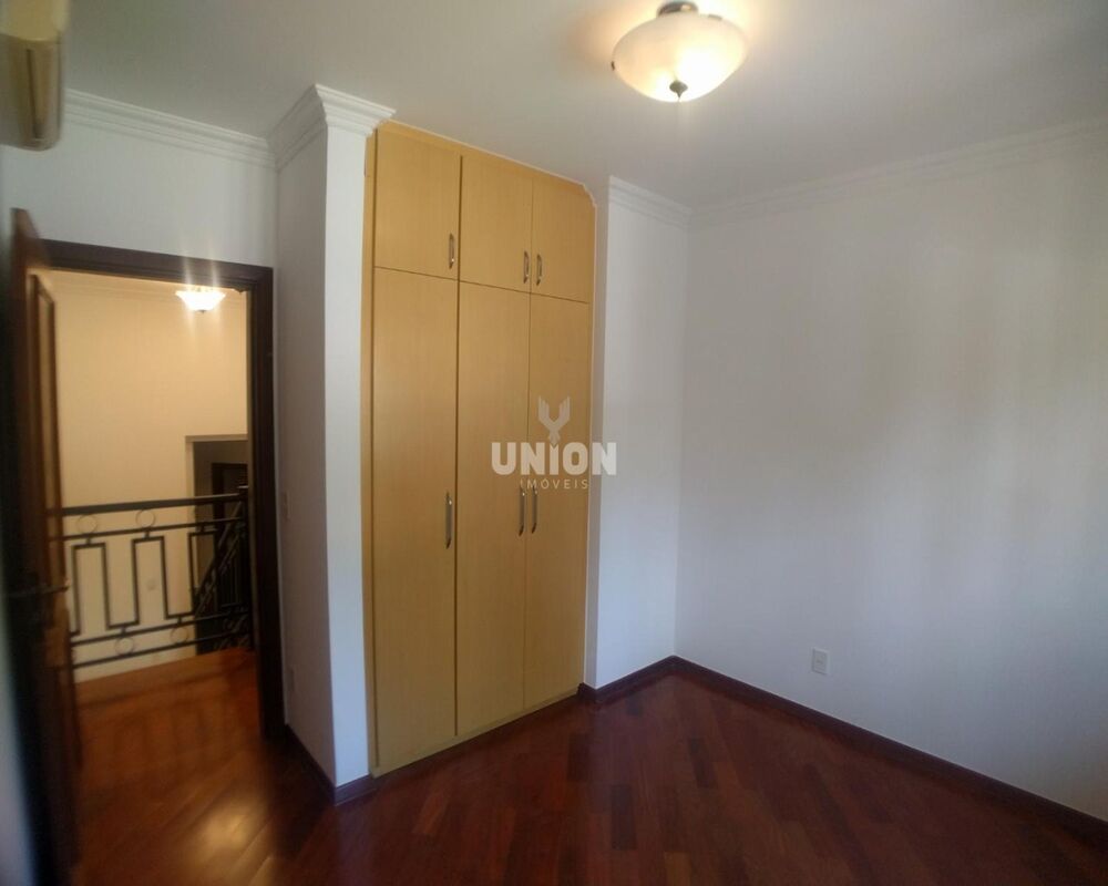 Casa, 4 quartos, 450 m² - Foto 4