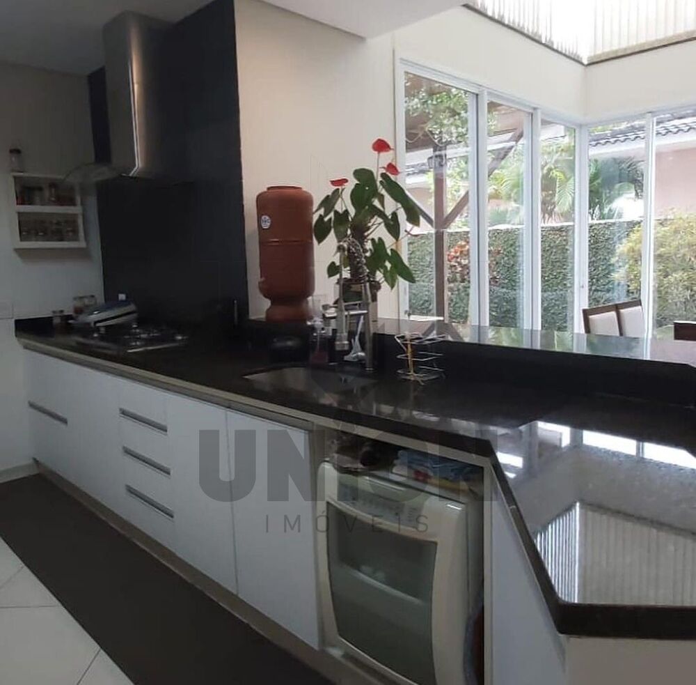 Casa, 3 quartos, 330 m² - Foto 5