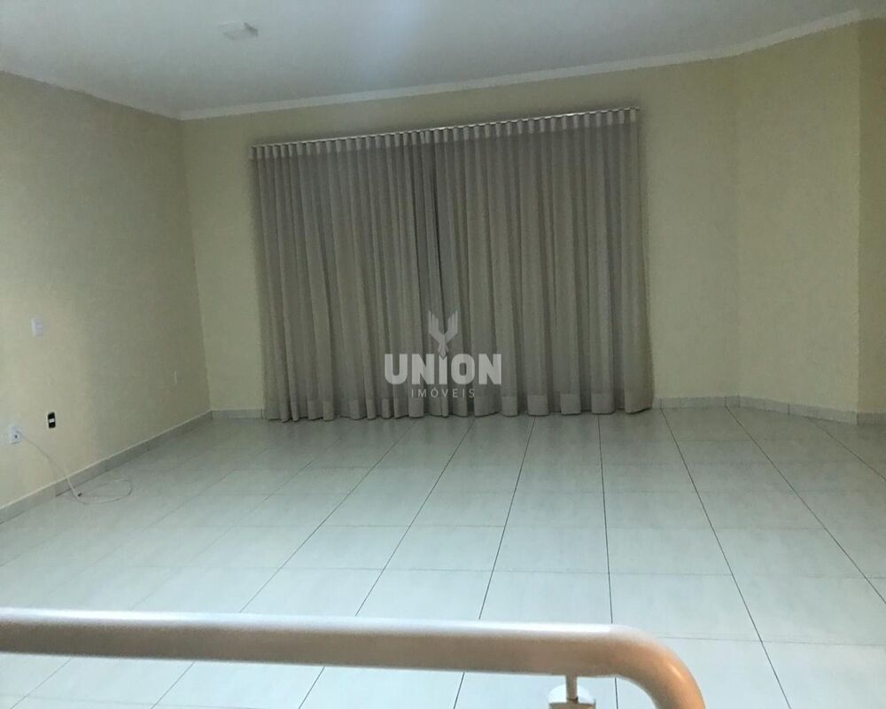 Casa, 3 quartos, 185 m² - Foto 4