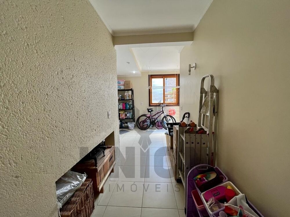 Casa, 4 quartos, 205 m² - Foto 3