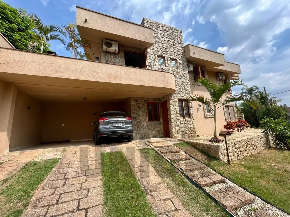 Casa, 4 quartos, 205 m² - Foto 1