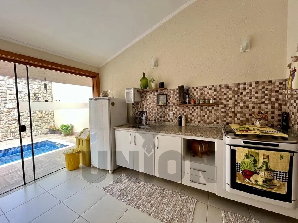 Casa, 4 quartos, 205 m² - Foto 8