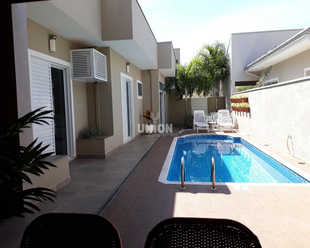 Casa, 3 quartos, 257 m² - Foto 15