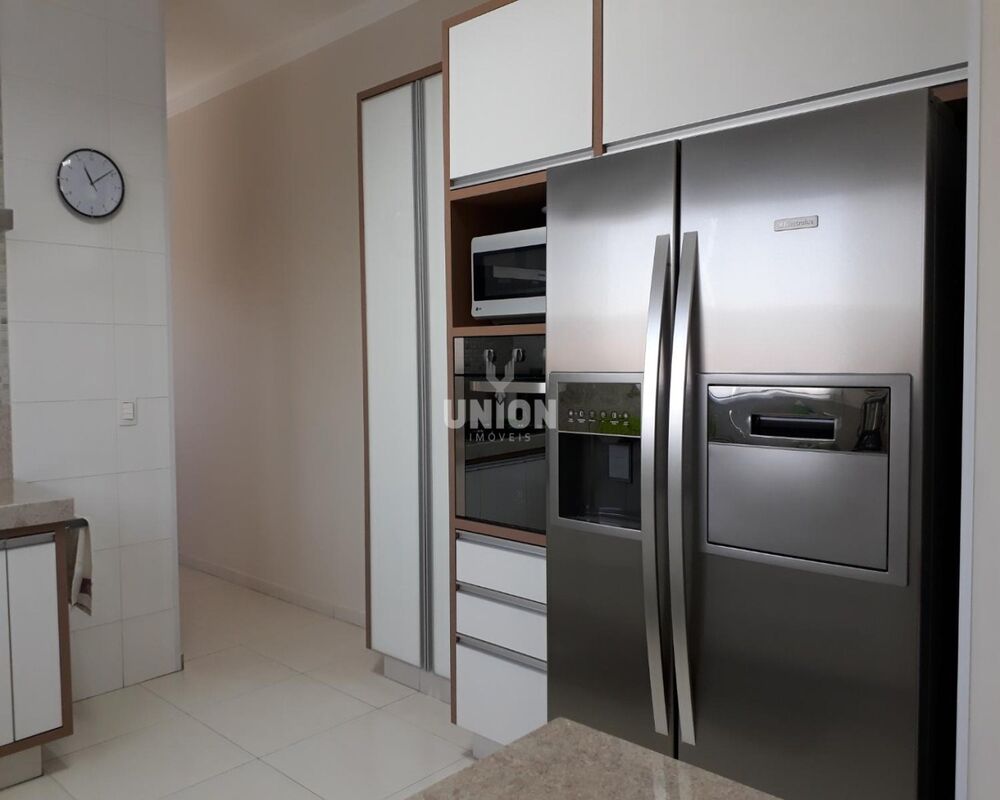 Casa, 3 quartos, 257 m² - Foto 6