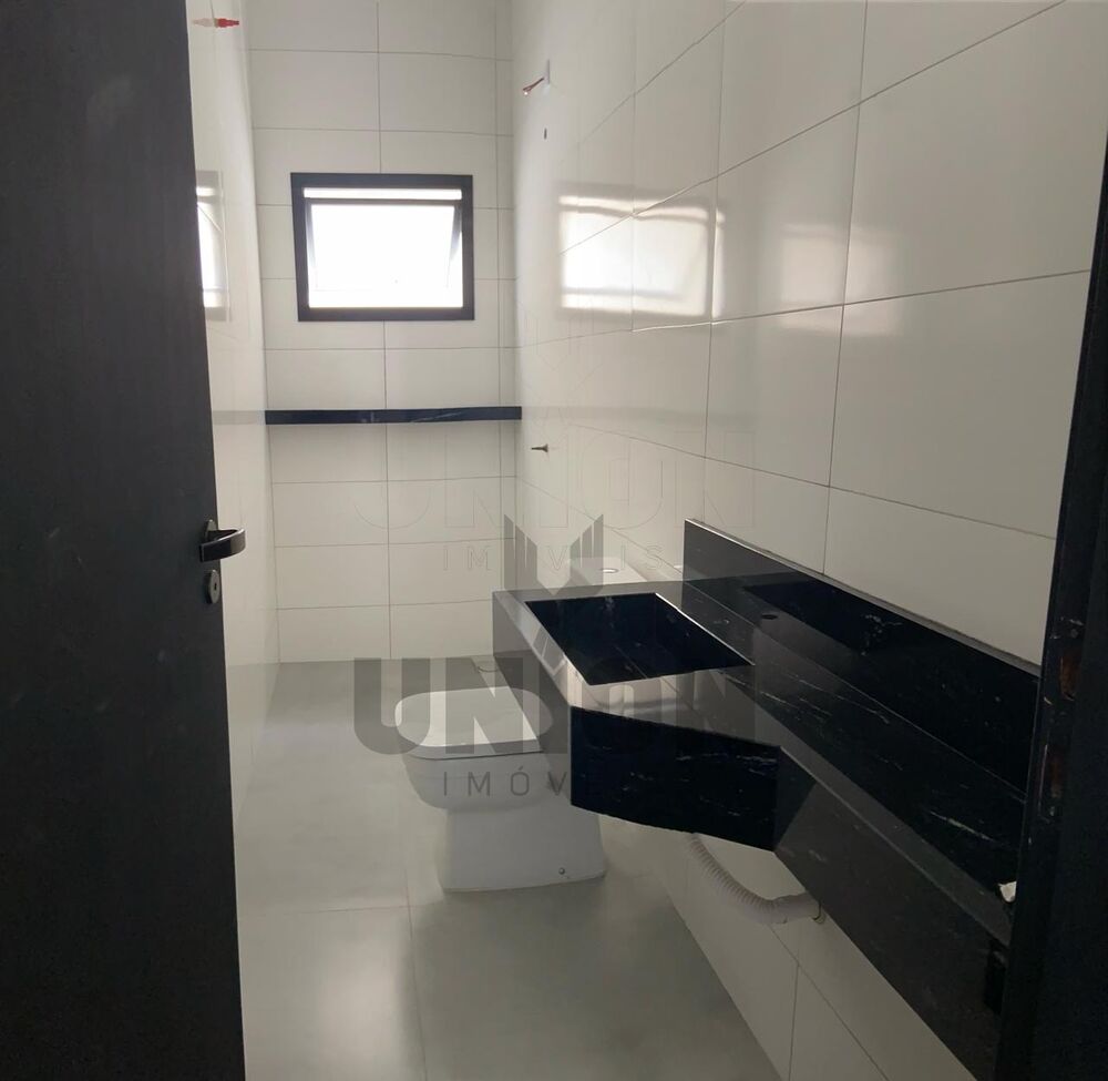 Casa, 3 quartos, 300 m² - Foto 1