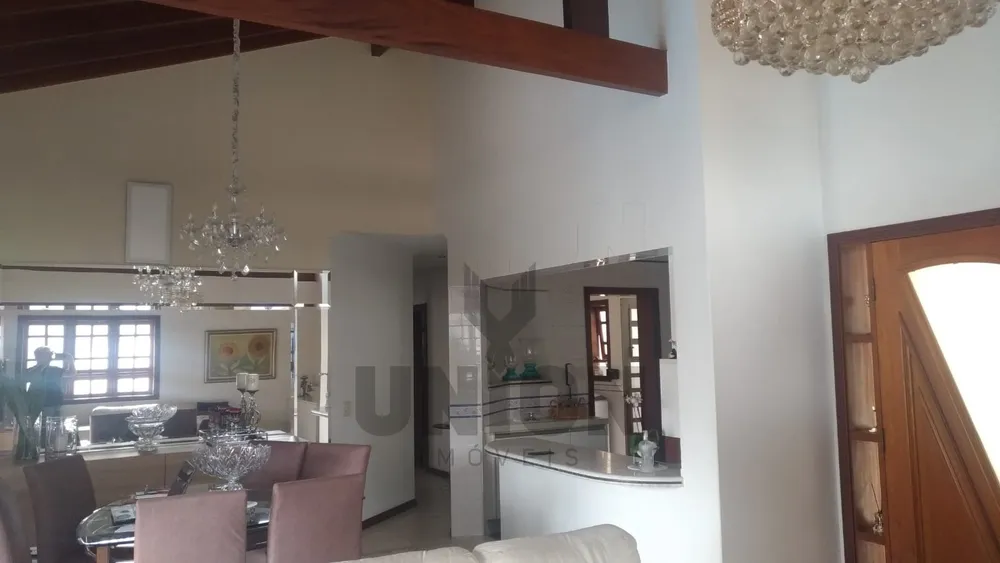 Casa, 3 quartos, 197 m² - Foto 4