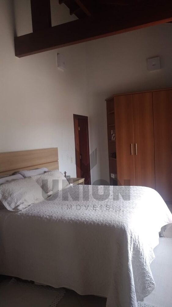 Casa, 3 quartos, 197 m² - Foto 3