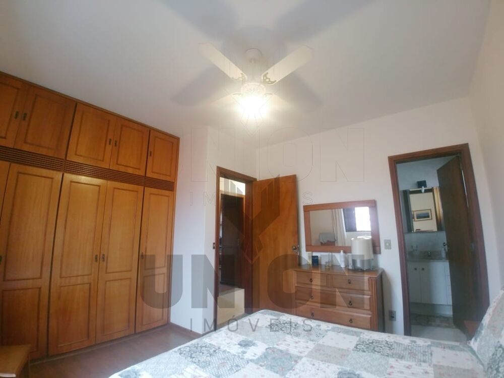 Casa, 3 quartos, 226 m² - Foto 6