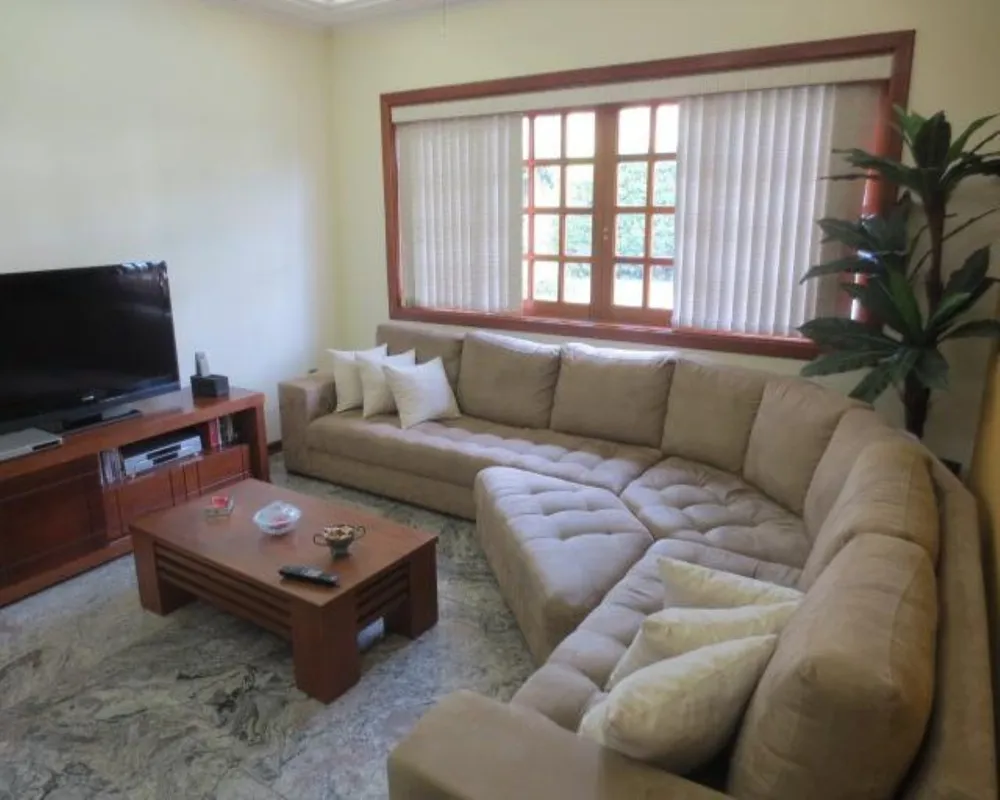 Casa, 4 quartos, 350 m² - Foto 2