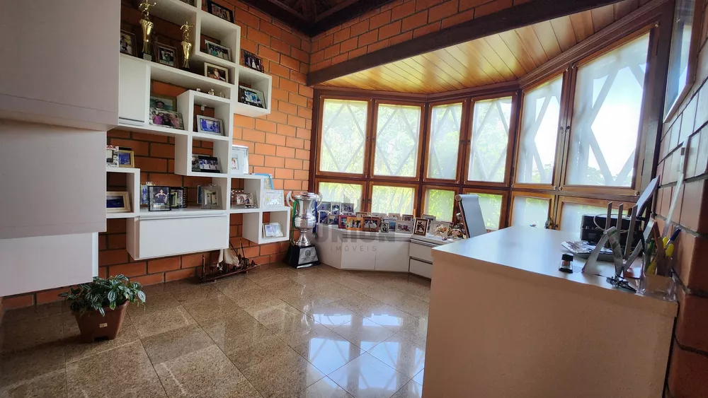 Casa à venda com 5 quartos, 950m² - Foto 7