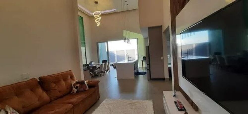 Casa, 3 quartos, 18 m² - Foto 1