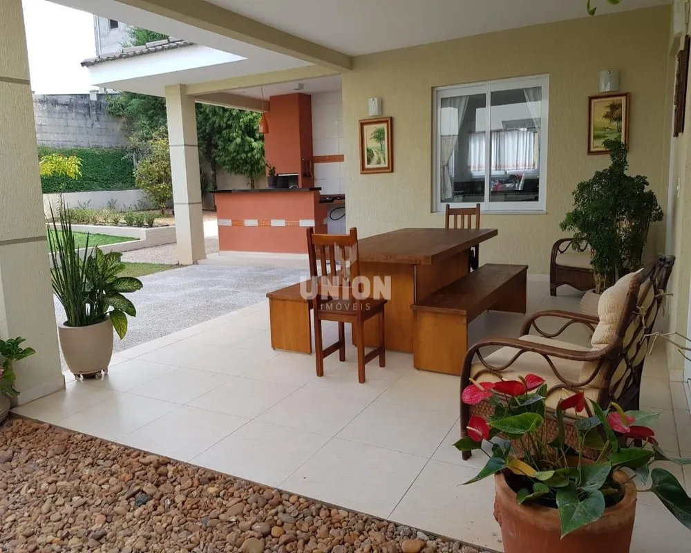 Casa, 4 quartos, 315 m² - Foto 9
