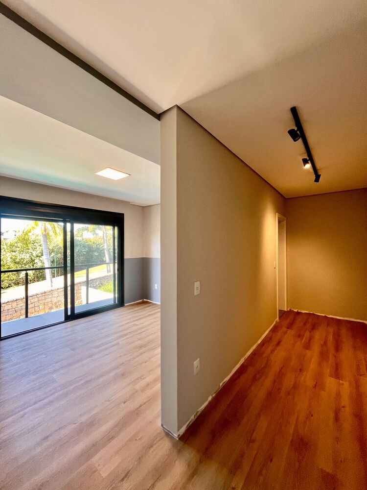 Casa, 3 quartos, 611 m² - Foto 1