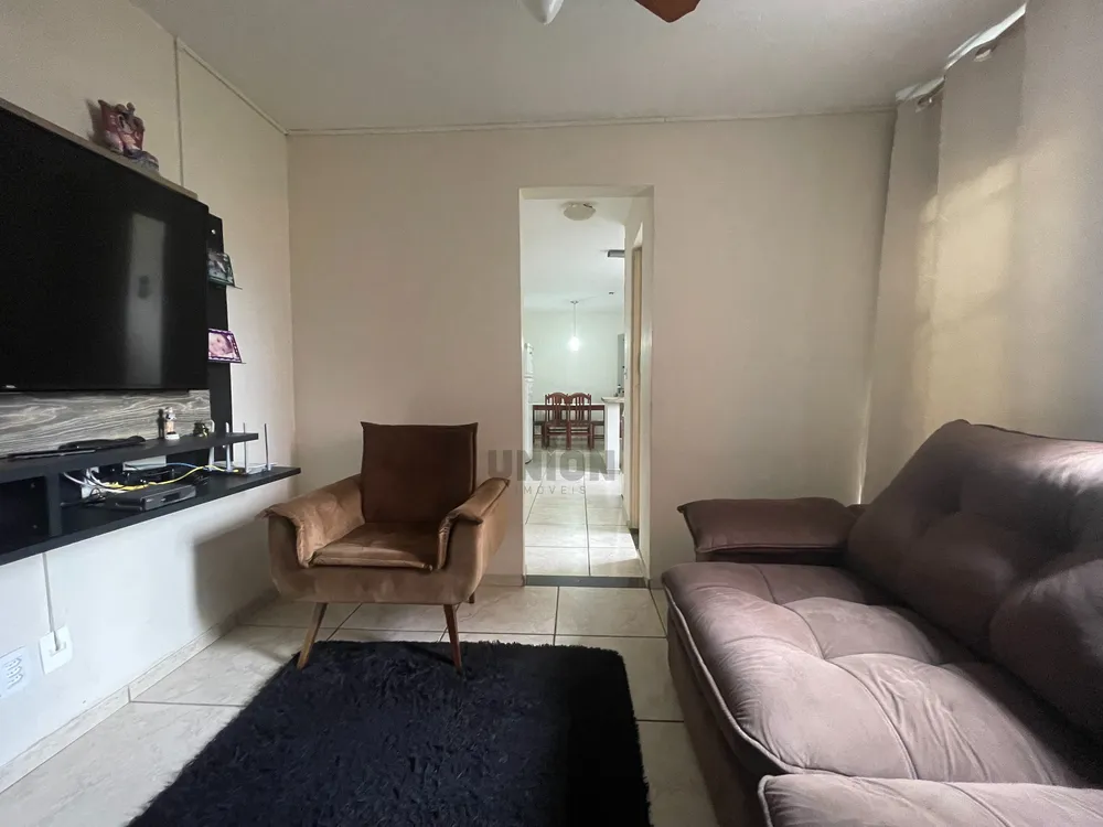 Casa, 3 quartos, 160 m² - Foto 2