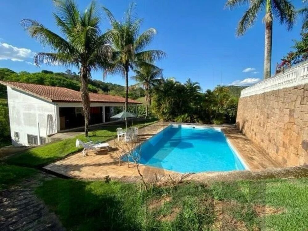 Casa, 4 quartos, 170 m² - Foto 1