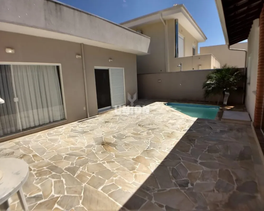 Casa, 4 quartos, 340 m² - Foto 12