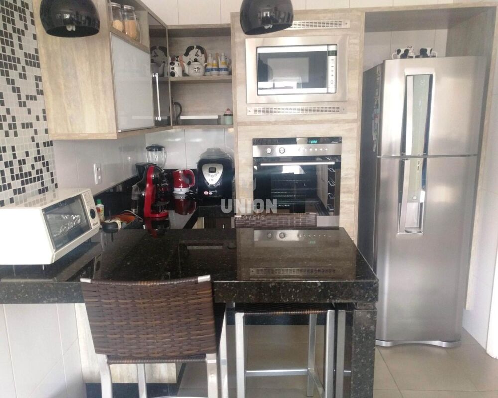 Casa, 3 quartos, 440 m² - Foto 1