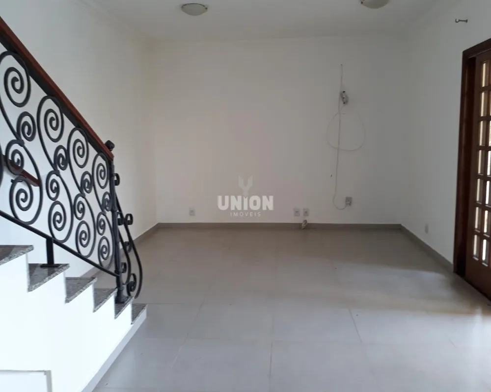 Casa, 4 quartos, 350 m² - Foto 4
