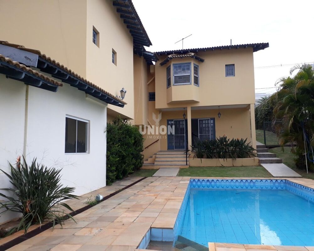 Casa, 4 quartos, 350 m² - Foto 8