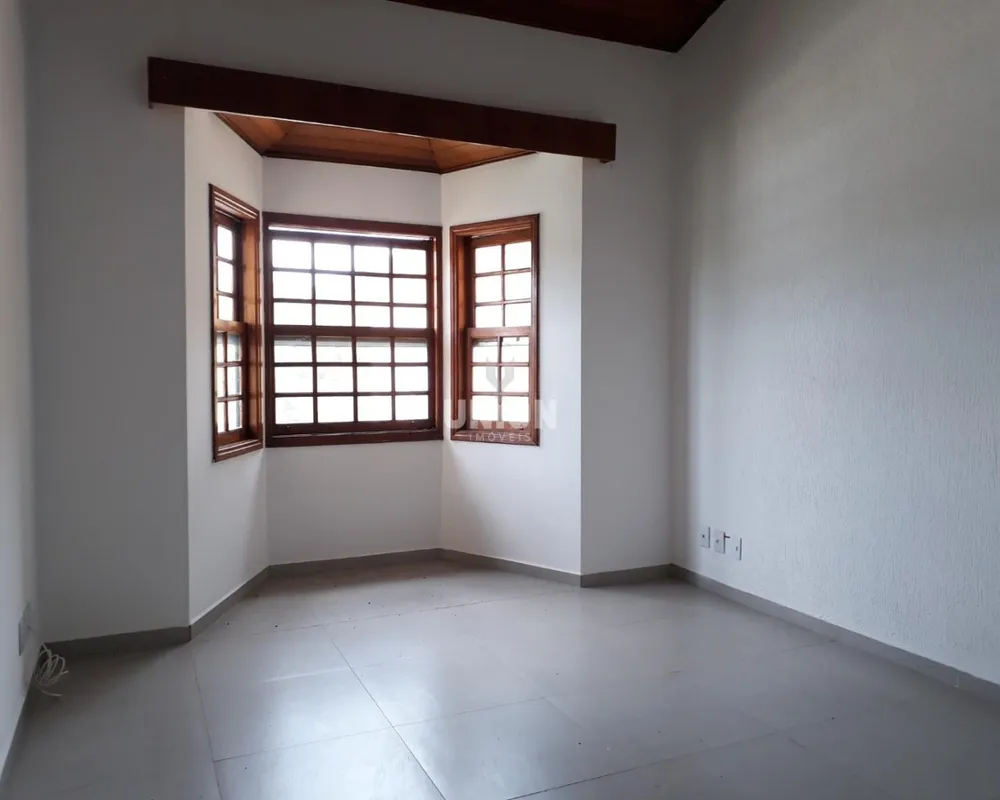 Casa, 4 quartos, 350 m² - Foto 3