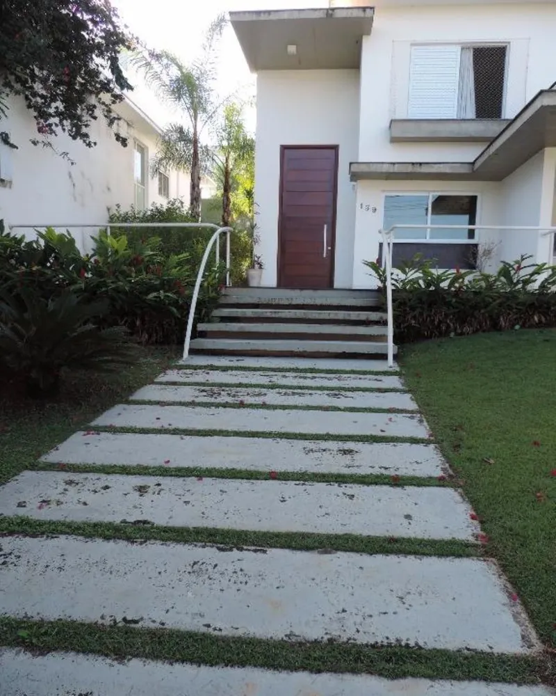 Casa, 3 quartos, 274 m² - Foto 1