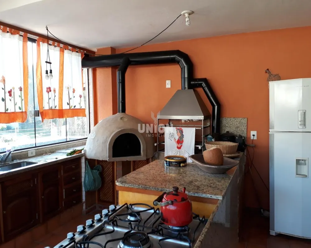Casa, 3 quartos, 350 m² - Foto 4