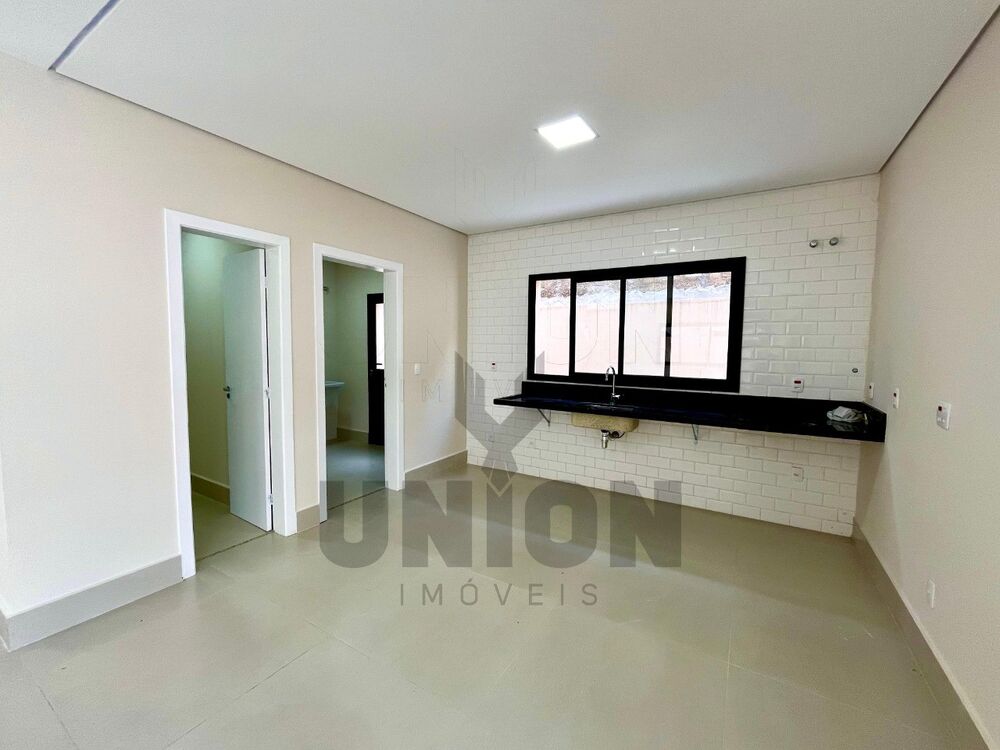 Casa, 3 quartos, 380 m² - Foto 2