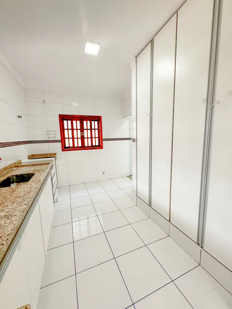 Casa, 3 quartos, 300 m² - Foto 6