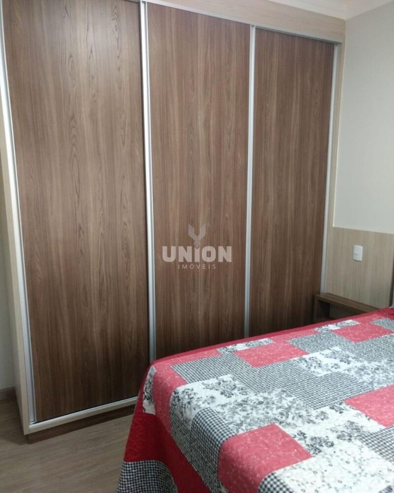 Casa à venda com 3 quartos, 250m² - Foto 8