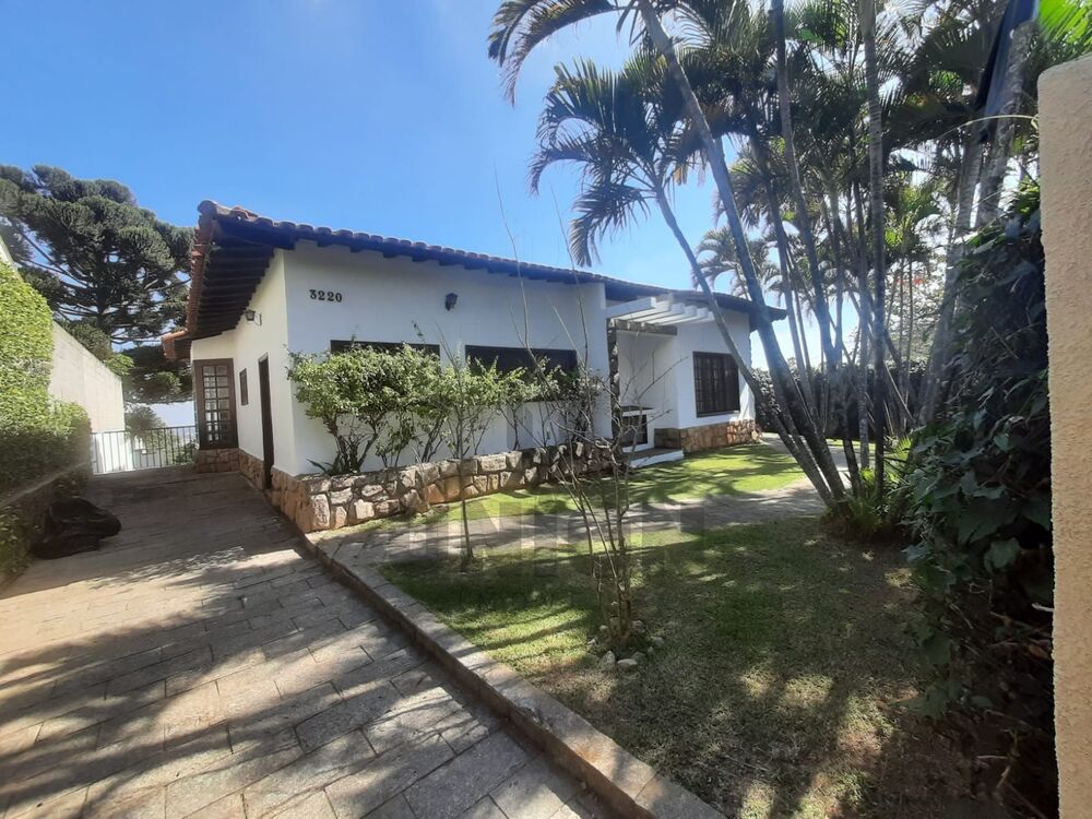 Casa, 4 quartos, 461 m² - Foto 1