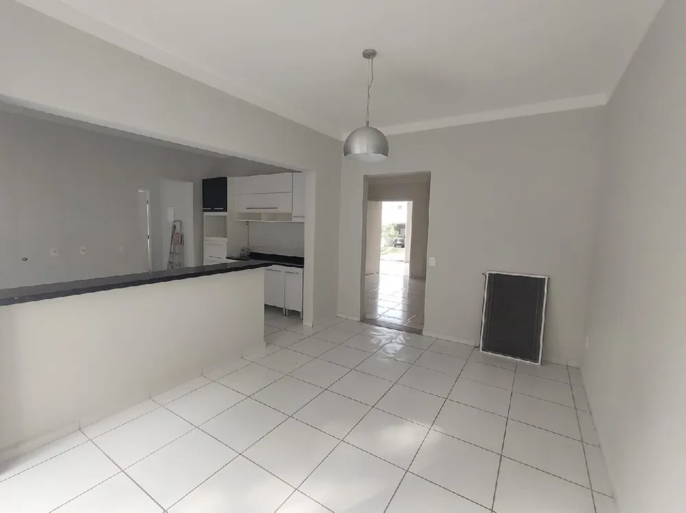 Casa, 3 quartos, 270 m² - Foto 3