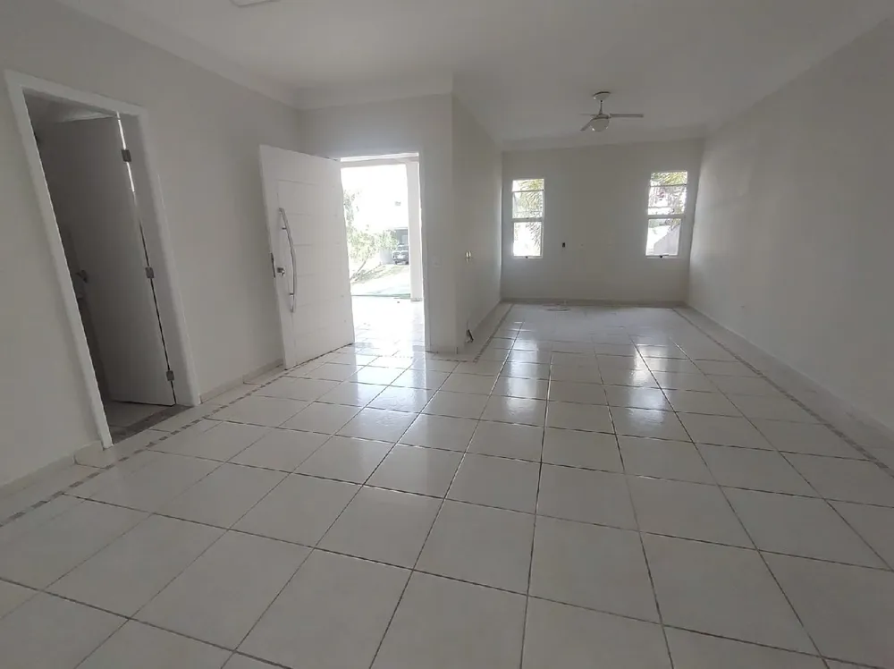 Casa, 3 quartos, 270 m² - Foto 4