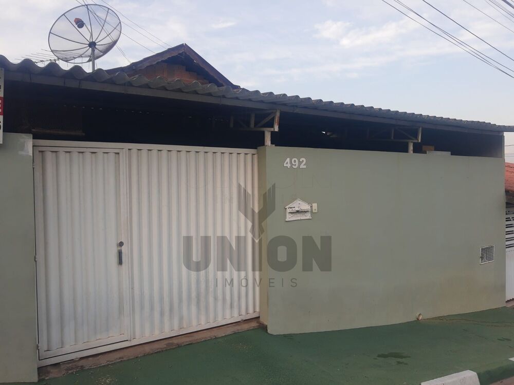 Casa, 2 quartos, 70 m² - Foto 1